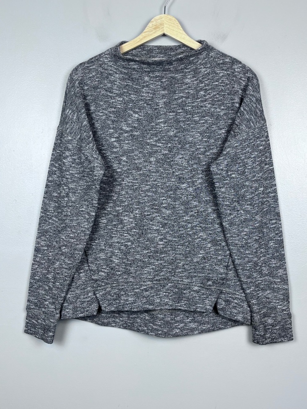 Duluth Trading Women's Gray Creme de la Hem Mockneck Shirt Size XS; Casual